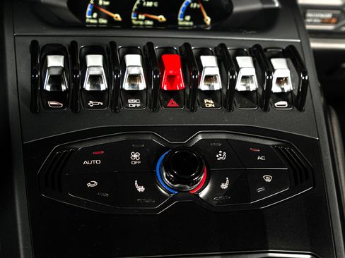 Used 2015 Lamborghini Huracan LP 610-4 image 88