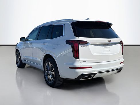 Used 2024 Cadillac XT6 Premium Luxury w/ LPO, Floor Liner Package image 3