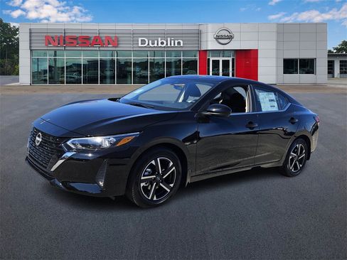 New 2025 Nissan Sentra SV image 1