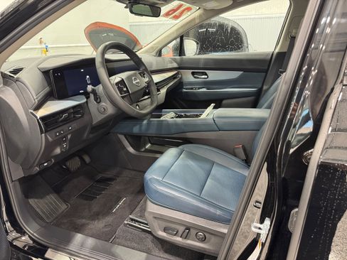 Used 2026 Nissan Murano Platinum w/ Cargo Package AWD/4WD image 14