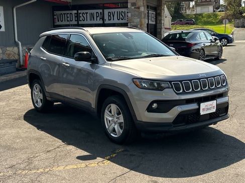 Used 2022 Jeep Compass Latitude w/ Convenience Group image 8