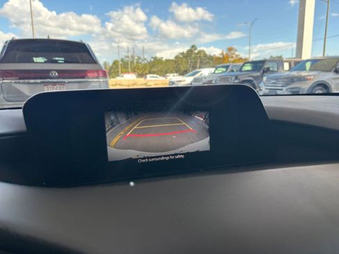 Used 2025 MAZDA MAZDA3 s image 17