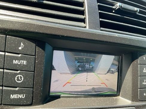 Used 2017 Ford Explorer FWD image 24