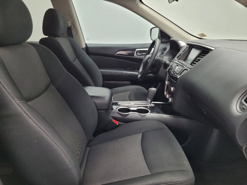 Used 2020 Nissan Pathfinder S FWD image 21