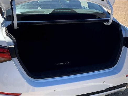 Used 2025 Nissan Sentra SV image 18