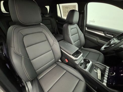 New 2026 GMC Terrain Elevation w/ Elevation Premium Package image 35