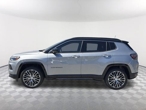 Used 2024 Jeep Compass Limited w/ Elite Group AWD/4WD image 14