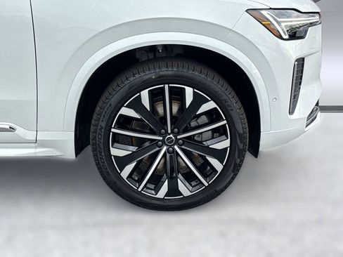 New 2026 Volvo XC90 T8 Ultra w/ Protection Package image 11