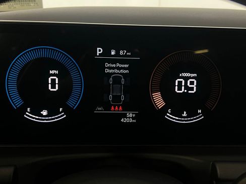 Used 2025 Hyundai Santa Cruz SEL image 19