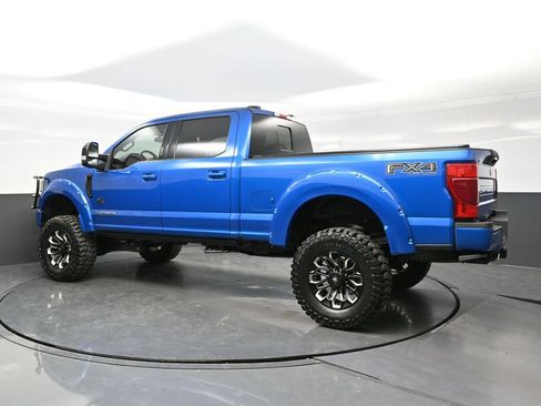 Used 2021 Ford F250 Lariat AWD/4WD image 4