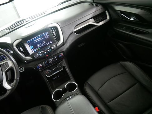 Used 2018 GMC Terrain SLT w/ Preferred Package AWD/4WD image 11