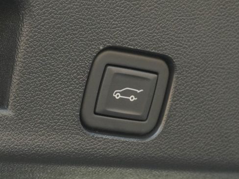 Used 2024 GMC Acadia Denali w/ Super Cruise Package AWD/4WD image 32
