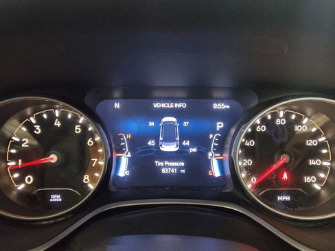 Used 2018 Jeep Compass Latitude w/ Popular Equipment Group FWD image 23