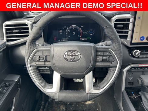 Used 2025 Toyota Tundra Platinum AWD/4WD image 20