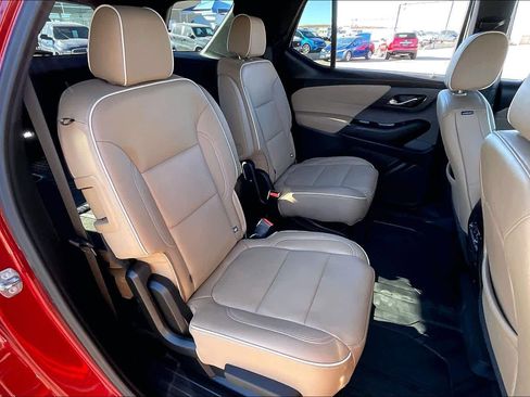 Used 2023 Chevrolet Traverse Premier w/ LPO, Floor Liner Package image 19