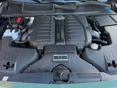 Certified 2017 Bentley Bentayga image 12
