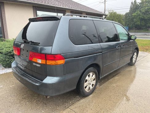 Used 2004 Honda Odyssey EX image 2