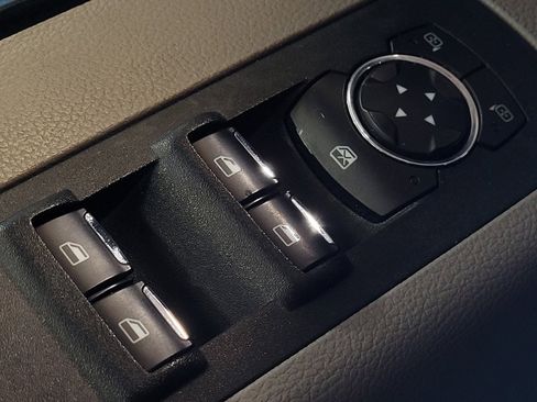 Used 2018 Ford F150 XL w/ Equipment Group 101A Mid AWD/4WD image 27