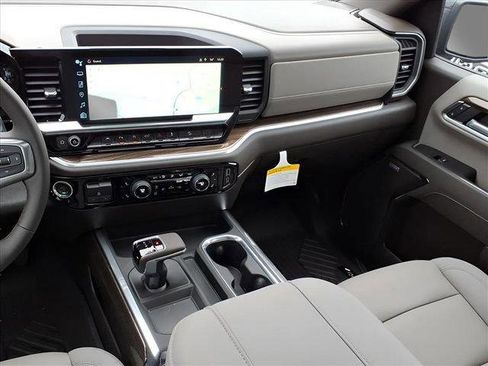 New 2026 Chevrolet Silverado 1500 LT Trail Boss w/ LT Trail Boss Premium Package AWD/4WD image 13