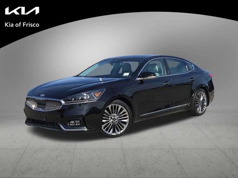 Used 2018 Kia Cadenza Limited FWD image 1