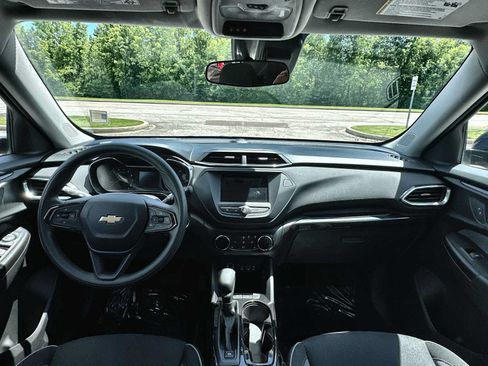 Certified 2023 Chevrolet TrailBlazer LT FWD image 12