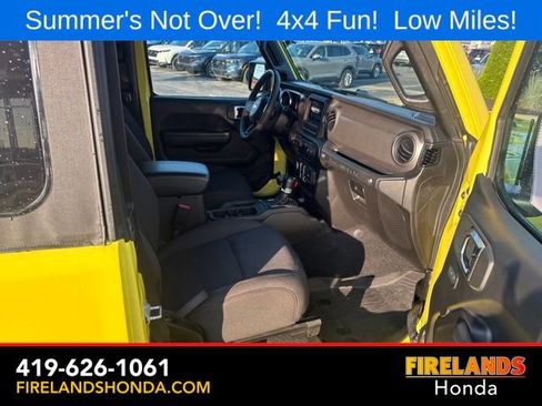 Used 2023 Jeep Wrangler Sport AWD/4WD image 37