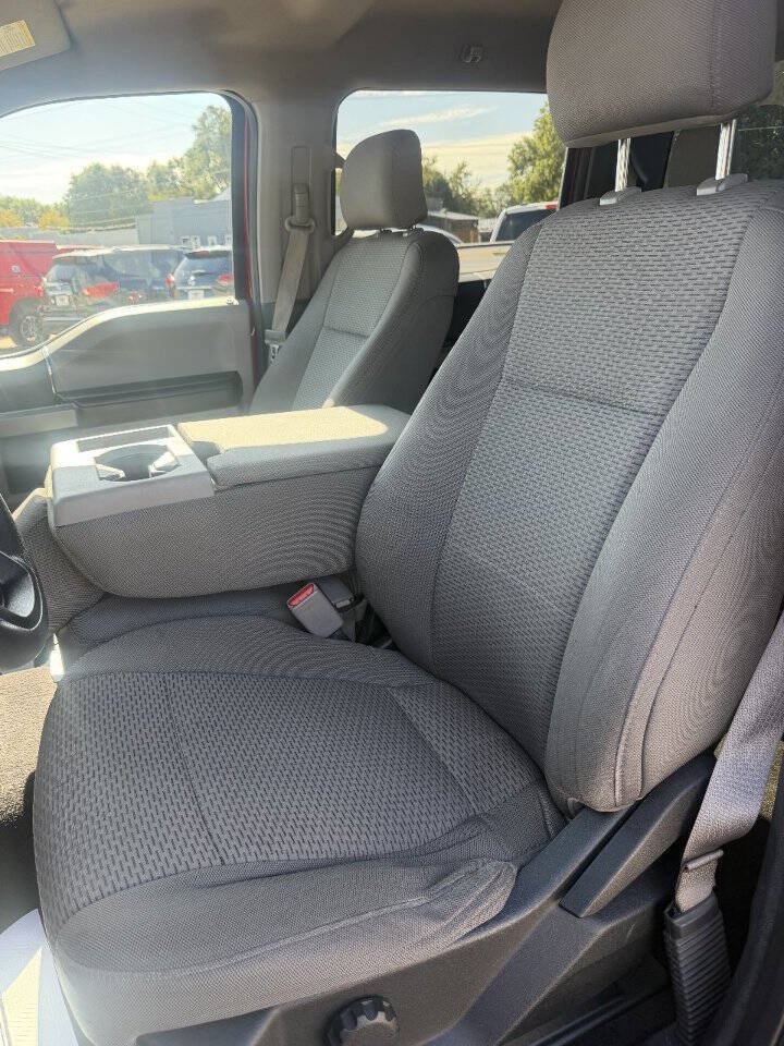 Used 2016 Ford F150 XLT AWD/4WD image 17