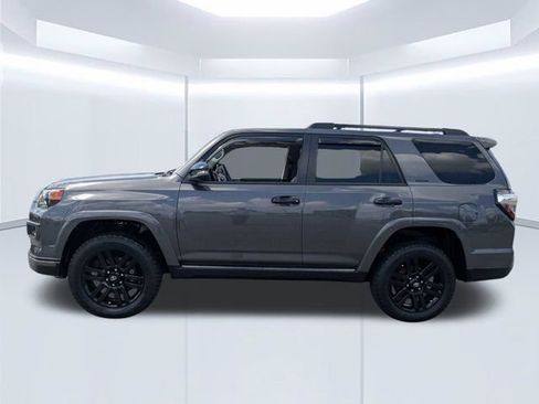 Used 2020 Toyota 4Runner Nightshade AWD/4WD image 7