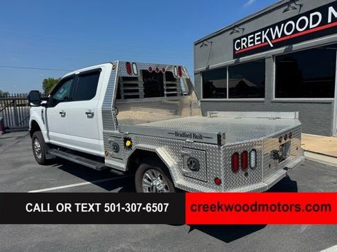 Used 2017 Ford F250 XLT w/ XLT Premium Package AWD/4WD image 3