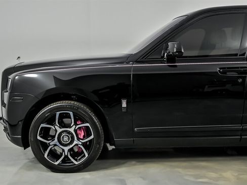 Used 2021 Rolls-Royce Cullinan AWD/4WD image 7