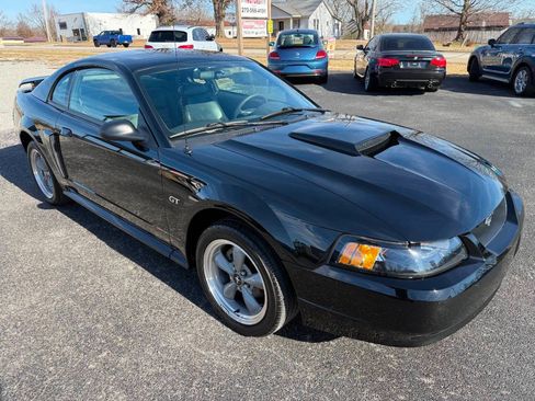 Used 2002 Ford Mustang GT image 2