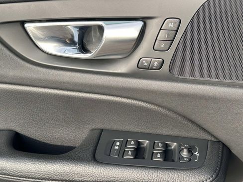 Used 2021 Volvo V60 T5 Cross Country w/ Advanced Package image 20