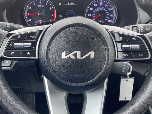 Used 2023 Kia Forte LX FWD image 23