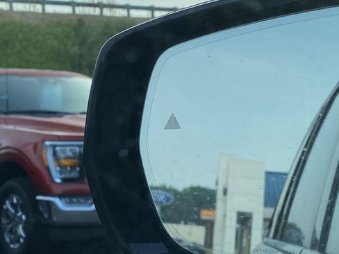 New 2023 Jeep Grand Cherokee Trailhawk w/ Luxury Tech Group III image 21