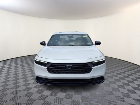 Used 2024 Honda Accord Sport image 2
