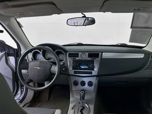 Used 2008 Chrysler Sebring Touring FWD image 21