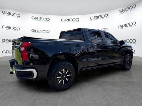 Used 2022 Chevrolet Silverado 1500 LT RWD image 7