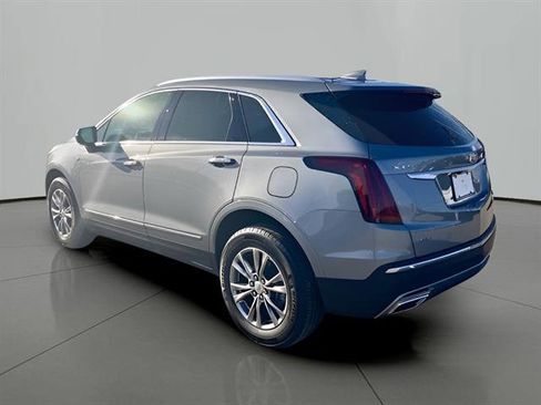 Certified 2023 Cadillac XT5 Premium Luxury image 3