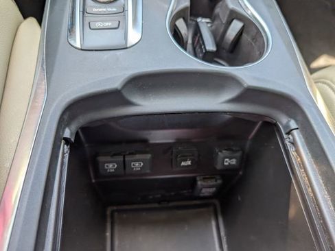 Used 2019 Acura MDX FWD image 18
