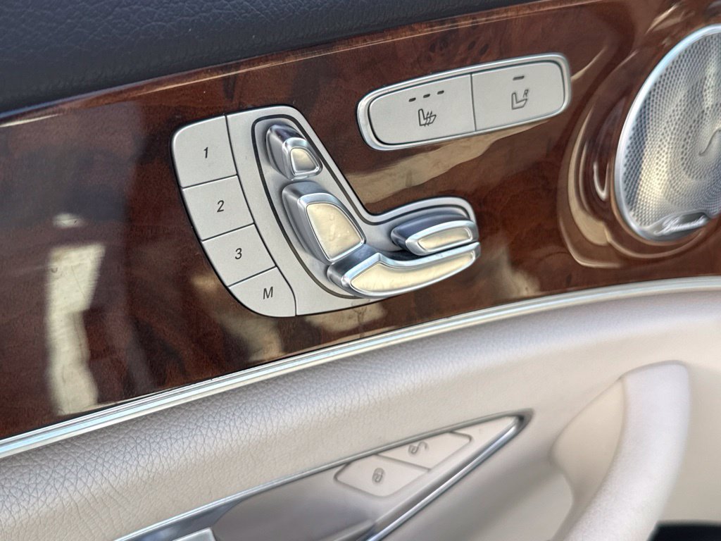 Used 2018 Mercedes-Benz E 300 image 20