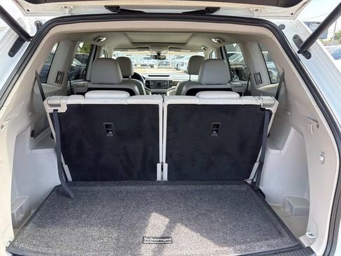 Used 2021 Volkswagen Atlas SE FWD image 10
