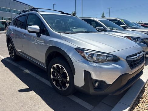 Used 2023 Subaru Crosstrek 2.0i Premium w/ Popular Package #4 AWD/4WD image 2