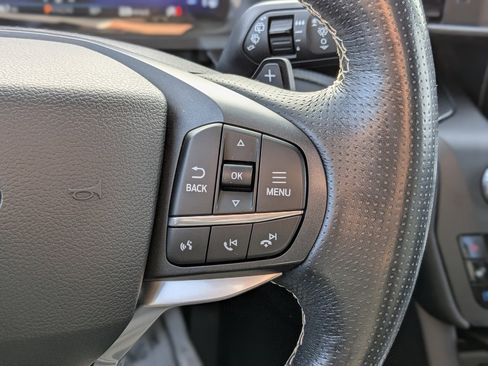 Certified 2020 Ford Explorer ST w/ Premium Technology Package image 30