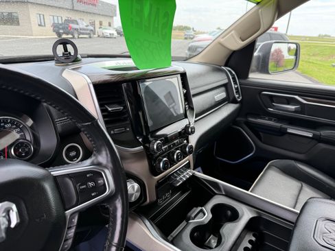 Used 2020 RAM 1500 Laramie AWD/4WD image 6