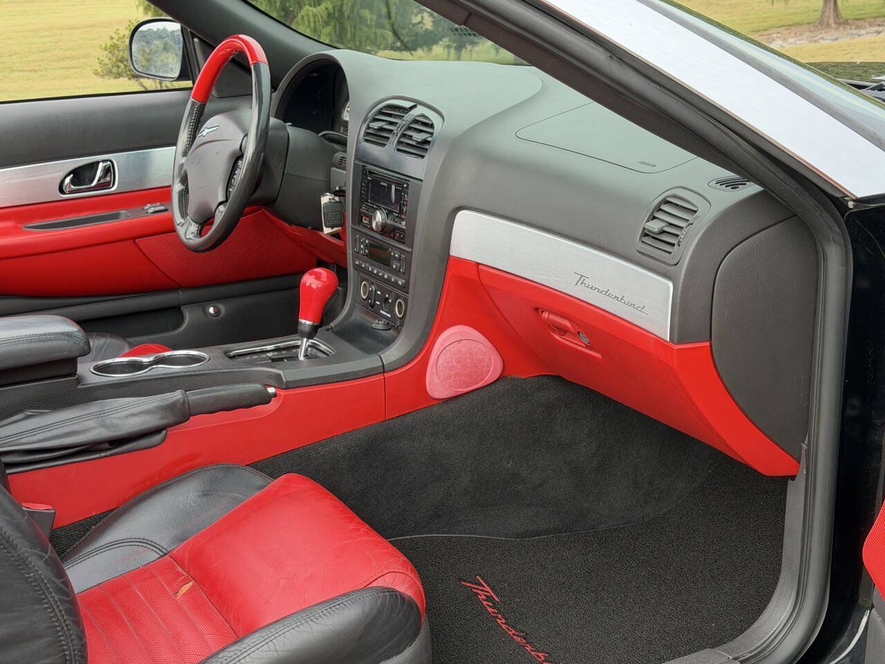 Used 2002 Ford Thunderbird RWD image 17