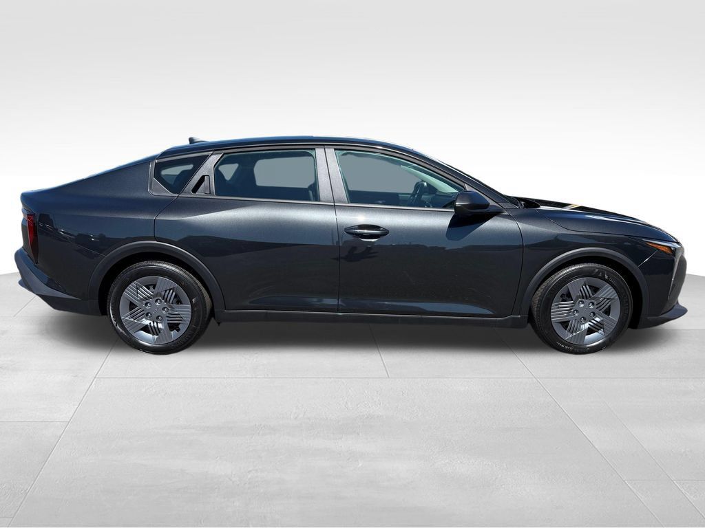 New 2026 Kia K4 FWD image 8