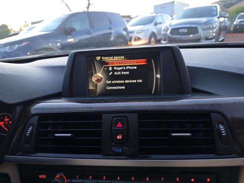 Used 2015 BMW 320i Sedan w/ Driver Assistance Package image 20