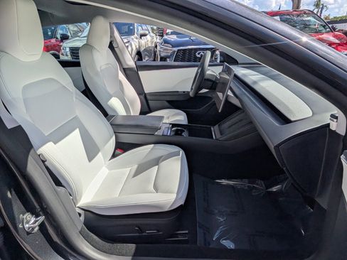 Used 2025 Tesla Model 3 image 20