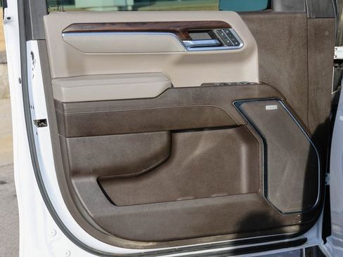 Used 2023 GMC Sierra 1500 SLT w/ SLT Premium Package image 11