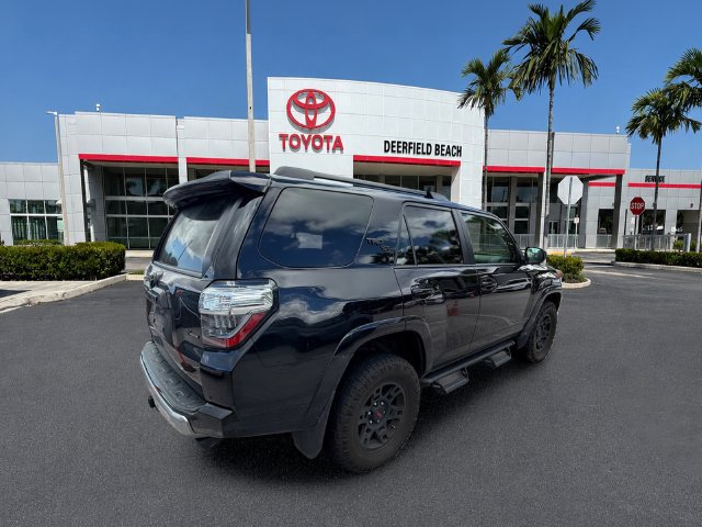 Used 2024 Toyota 4Runner TRD Off-Road AWD/4WD image 10